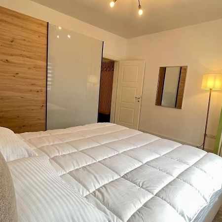 53° Bs Skanderbeg City Center Comfort Tirana Esterno foto
