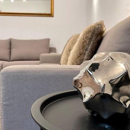 53° Bs Skanderbeg City Center Comfort Tirana Esterno foto