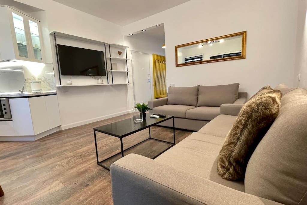 53° Bs Skanderbeg City Center Comfort Tirana Esterno foto